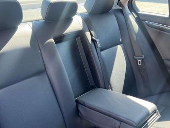 Mercedes-Benz C-CLASS 1.6 C180 Executive SE BlueEfficiency Auto 4dr