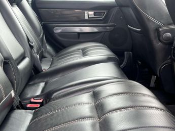 Land Rover RANGE ROVER SPORT 3.0 Range Rover Sport HSE Luxury SDV6 Auto 4WD 5dr