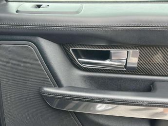 Land Rover RANGE ROVER SPORT 3.0 Range Rover Sport HSE Luxury SDV6 Auto 4WD 5dr
