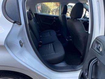 PEUGEOT 208 1.2 208 Access+ 5dr