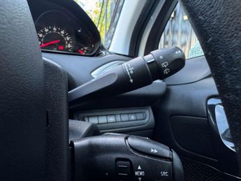 PEUGEOT 208 1.2 208 Access+ 5dr