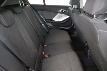BMW 1 Series 1.5 120i MHT Sport Hatchback 5dr Petrol Hybrid DCT Euro 6 (s/s) 