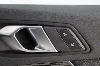 BMW 1 Series 1.5 120i MHT Sport Hatchback 5dr Petrol Hybrid DCT Euro 6 (s/s) 