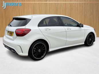 Mercedes-Benz A-CLASS 1.6 A 200 AMG Line Auto 5dr