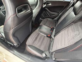 Mercedes-Benz A-CLASS 1.6 A 200 AMG Line Auto 5dr