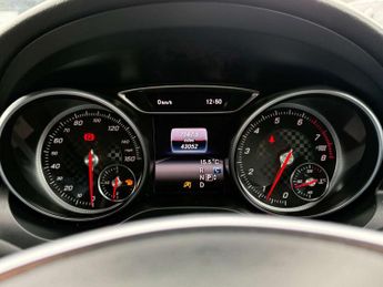 Mercedes-Benz A-CLASS 1.6 A 200 AMG Line Auto 5dr