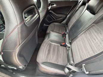 Mercedes-Benz A-CLASS 1.6 A 200 AMG Line Auto 5dr