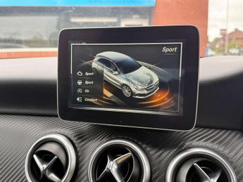 Mercedes-Benz A-CLASS 1.6 A 200 AMG Line Auto 5dr