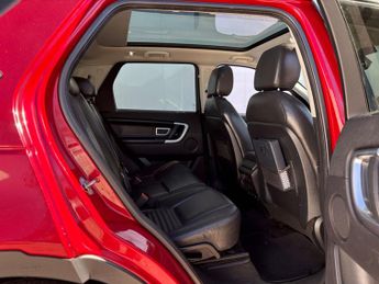 Land Rover DISCOVERY SPORT 2.0 Discovery Sport Luxury HSE TD4 Auto 4WD 5dr