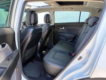 Kia SPORTAGE 2.0 Sportage KX-4 CRDi Auto 4WD 5dr