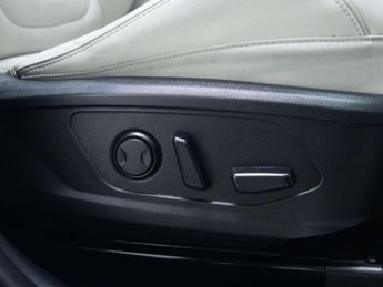 HYUNDAI TUCSON 1.6 h T-GDi 13.8kWh Ultimate SUV 5dr Petrol Plug-in Hybrid Auto 