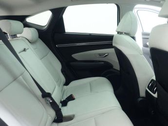HYUNDAI TUCSON 1.6 h T-GDi 13.8kWh Ultimate SUV 5dr Petrol Plug-in Hybrid Auto 
