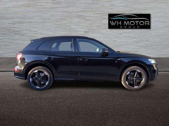 AUDI Q5 2.0 Q5 Black Edition 40 TDI Quattro Semi-Auto 4WD 5dr