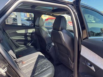 PEUGEOT 3008 2.0 3008 GT Blue HDi S/S Auto 5dr