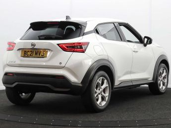 Nissan Juke 1.0 Juke N-Connecta DiG-T Semi-Auto 5dr
