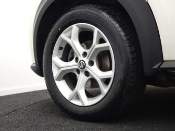Nissan Juke 1.0 Juke N-Connecta DiG-T Semi-Auto 5dr