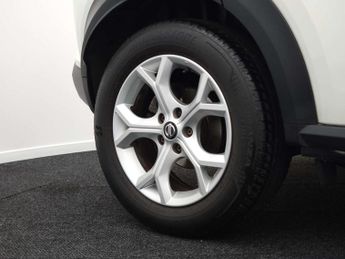Nissan Juke 1.0 Juke N-Connecta DiG-T Semi-Auto 5dr