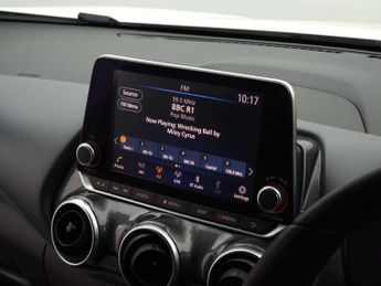 Nissan Juke 1.0 Juke N-Connecta DiG-T Semi-Auto 5dr