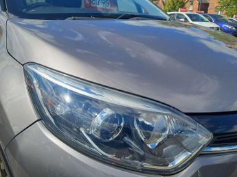 Renault CAPTUR 1.5 Captur Signature Nav dCi Auto 5dr