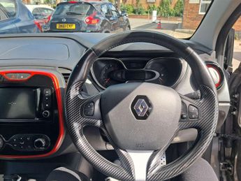Renault CAPTUR 1.5 Captur Signature Nav dCi Auto 5dr