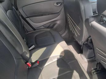 Renault CAPTUR 1.5 Captur Signature Nav dCi Auto 5dr