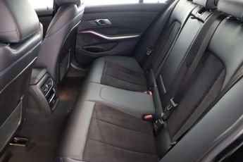 BMW 3 Series 2.0 330e 12kWh M Sport Saloon 4dr Petrol Plug-in Hybrid Auto Eur