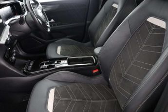 Vauxhall Mokka Electric 50kWh Ultimate SUV 5dr Electric Auto (136 ps)