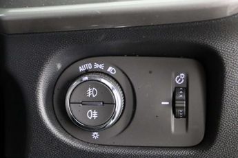 Vauxhall Mokka Electric 50kWh Ultimate SUV 5dr Electric Auto (136 ps)