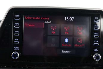 Toyota C-HR 1.8 VVT-h GPF Icon SUV 5dr Petrol Hybrid CVT Euro 6 (s/s) (122 p