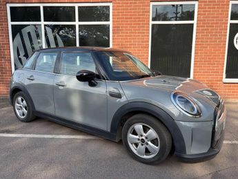 MINI Hatch 1.5 Cooper Classic 5dr