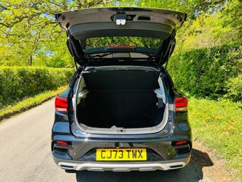 MG ZS 1.0 MG ZS Exclusive TGDi Auto 5dr