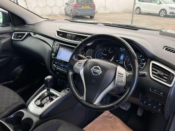 NISSAN QASHQAI 1.6 Qashqai N-Connecta dCi CVT 5dr