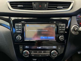 NISSAN QASHQAI 1.6 Qashqai N-Connecta dCi CVT 5dr