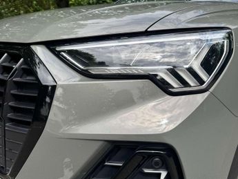 AUDI Q3 1.5 Q3 Black Edition 35 TFSI MHEV Semi-Auto 5dr