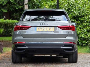 AUDI Q3 1.5 Q3 Black Edition 35 TFSI MHEV Semi-Auto 5dr