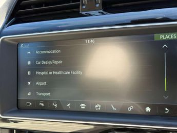Jaguar F-PACE 2.0 F-PACE Portfolio AWD D Auto 4WD 5dr