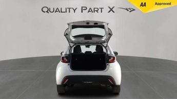 Toyota Yaris 1.5 VVT-h Icon Hatchback 5dr Petrol Hybrid E-CVT Euro 6 (s/s) (1