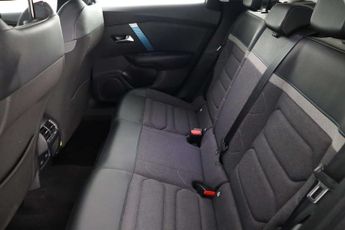 Citroen e-C4 50kWh Shine Hatchback 5dr Electric Auto (136 ps)