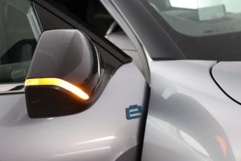Citroen e-C4 50kWh Shine Hatchback 5dr Electric Auto (136 ps)