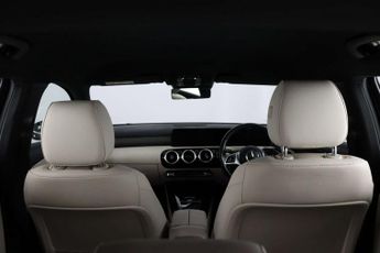 Mercedes-Benz A Class 2.0 A200d Sport (Executive) Hatchback 5dr Diesel 8G-DCT Euro 6 (
