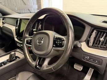 VOLVO XC60 2.0 XC60 R-Design Pro T8 Recharge AWD Auto 4WD 5dr