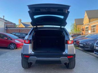 Land Rover Range Rover Evoque 2.0 TD4 SE Tech SUV 5dr Diesel Auto 4WD Euro 6 (s/s) (180 ps)
