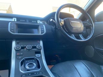 Land Rover Range Rover Evoque 2.0 TD4 SE Tech SUV 5dr Diesel Auto 4WD Euro 6 (s/s) (180 ps)