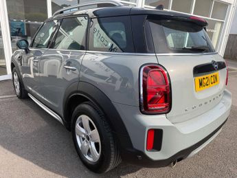 MINI COUNTRYMAN 1.5 Countryman Cooper Classic Auto 5dr