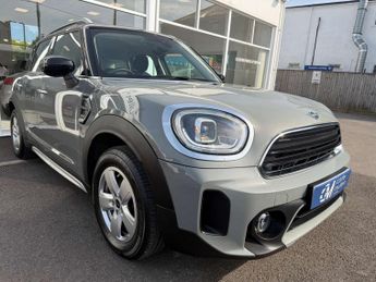 MINI COUNTRYMAN 1.5 Countryman Cooper Classic Auto 5dr