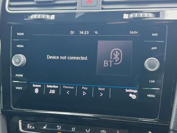 VOLKSWAGEN GOLF 1.4 Golf GTE Advance Semi-Automatic 5dr - NATIONAL DELIVERY*