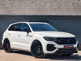 Volkswagen TOUAREG 3.0 Touareg V6 Black Edition TDI Auto 4WD 5dr
