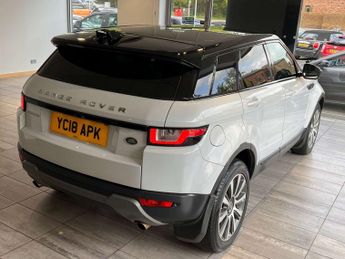 Land Rover Range Rover Evoque 2.0 TD4 SE Tech SUV 5dr Diesel Auto 4WD Euro 6 (s/s) (180 ps)