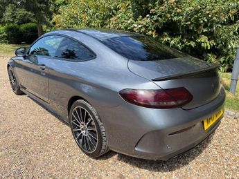 Mercedes-Benz C-CLASS 2.0 C 200 AMG Line Auto 2dr