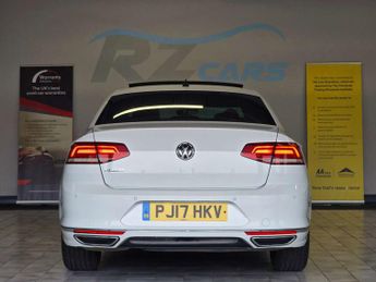 Volkswagen PASSAT 2.0 Passat R-Line TDI BlueMotion Technology Semi-Auto 4dr